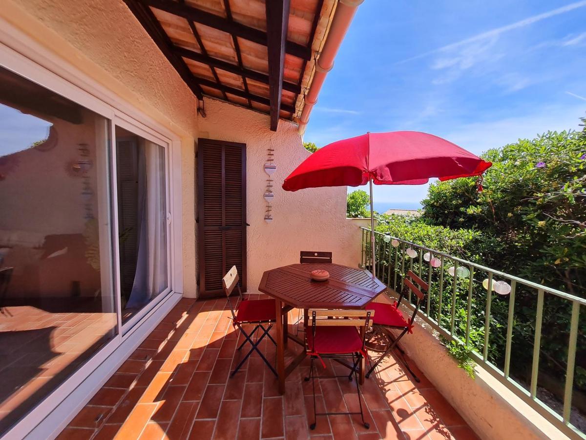 Bel Appartement Renove, Avec Terrasse Et Piscine 拉克鲁瓦瓦尔梅 外观 照片
