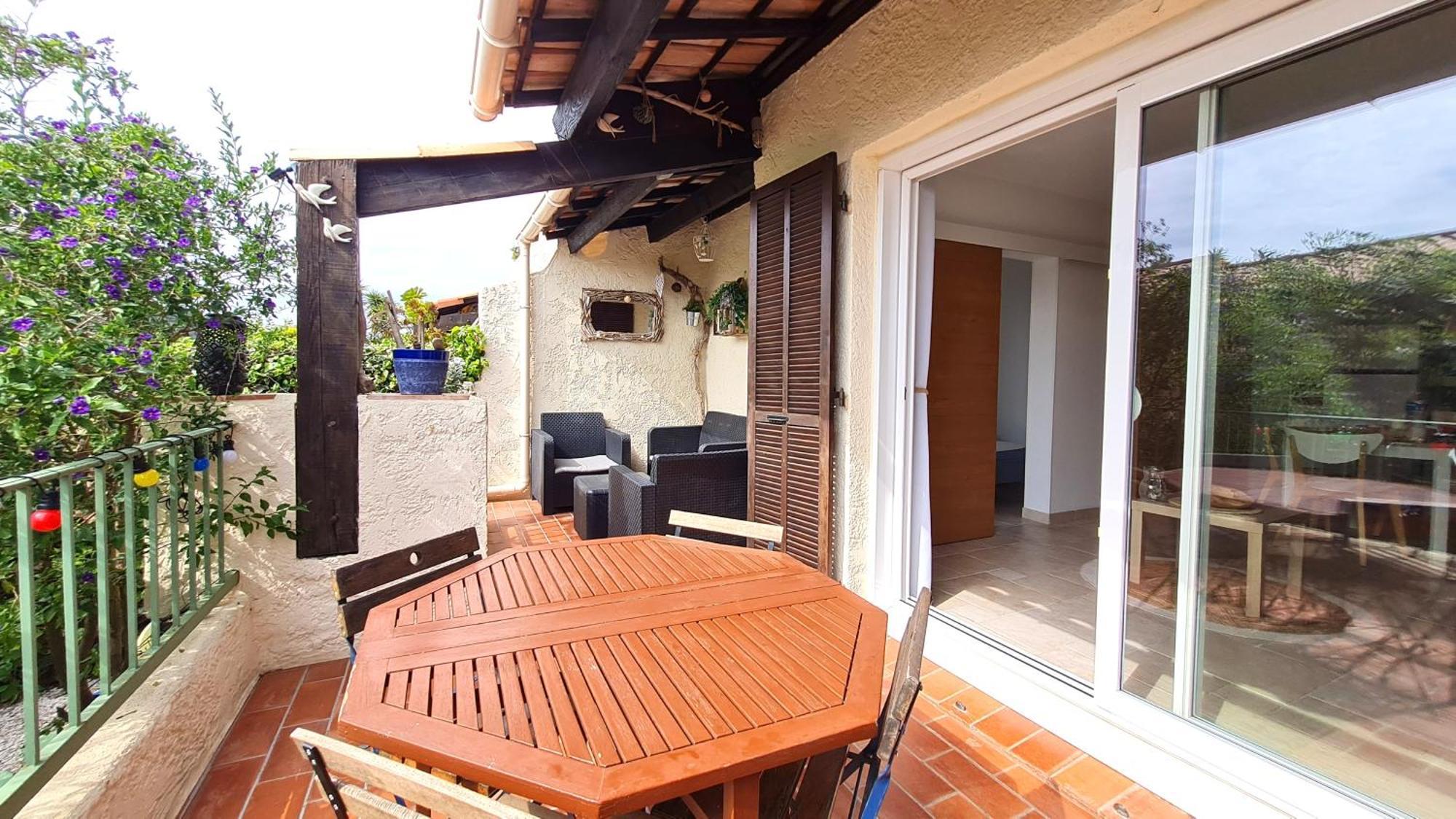 Bel Appartement Renove, Avec Terrasse Et Piscine 拉克鲁瓦瓦尔梅 外观 照片