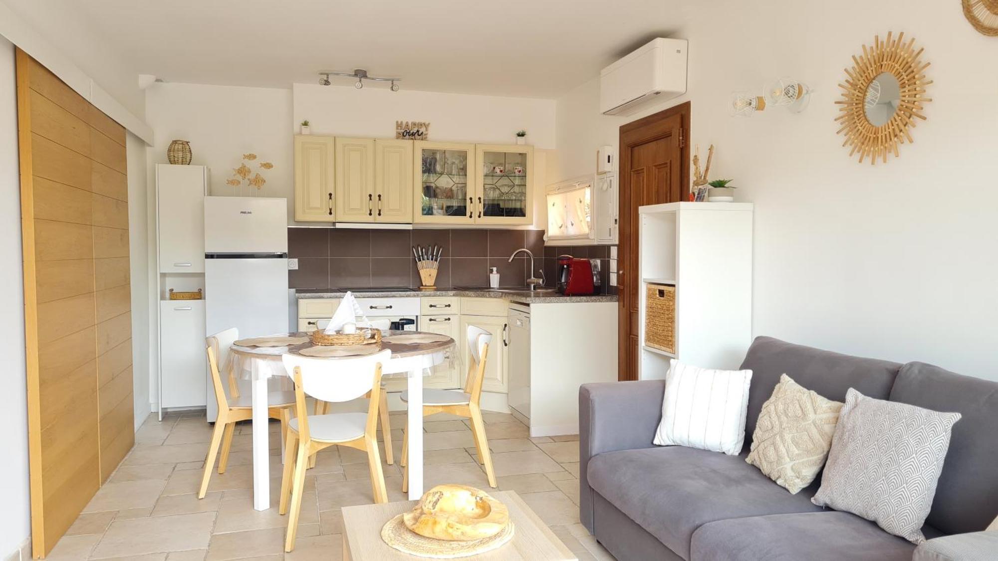 Bel Appartement Renove, Avec Terrasse Et Piscine 拉克鲁瓦瓦尔梅 外观 照片
