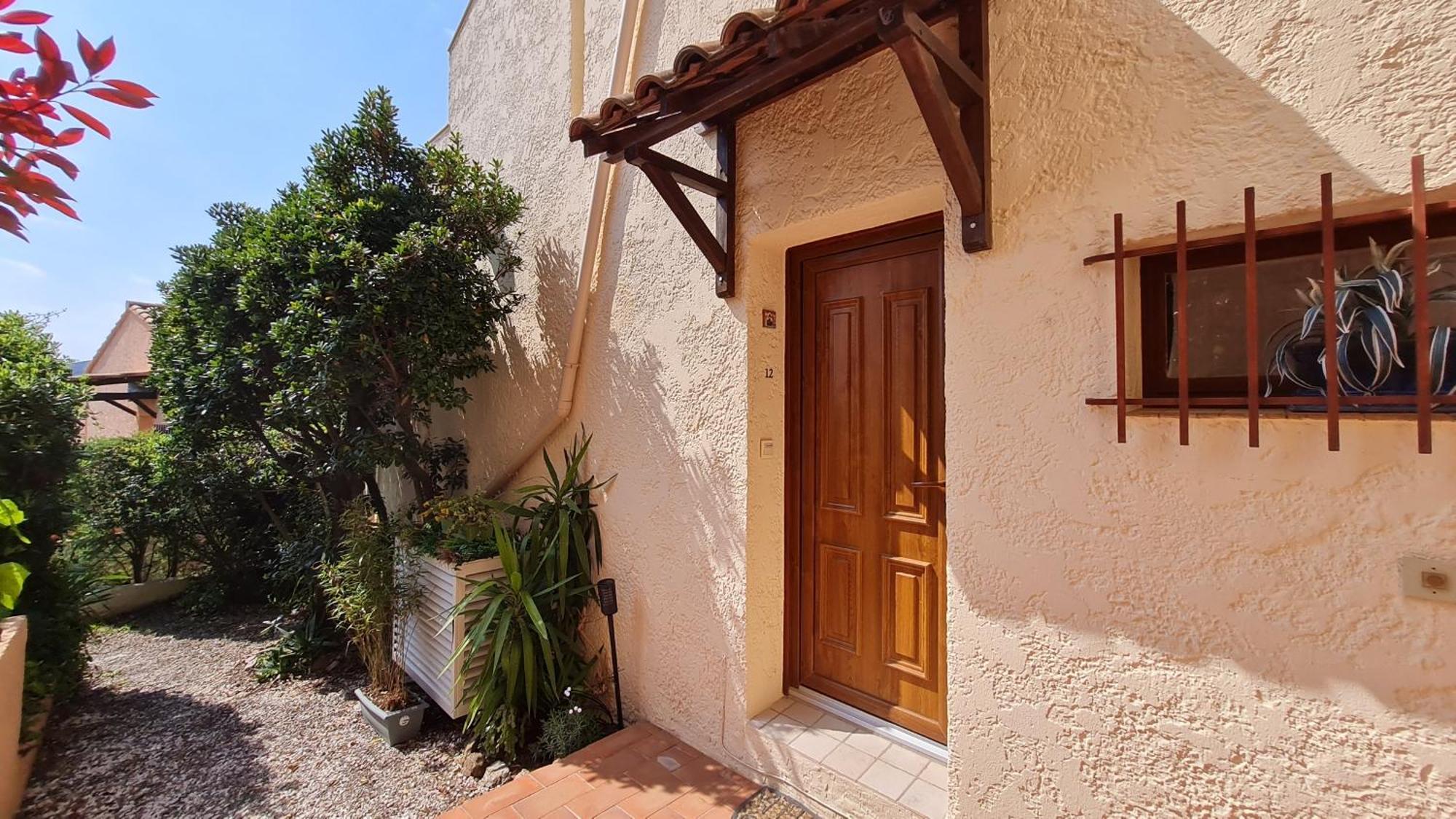 Bel Appartement Renove, Avec Terrasse Et Piscine 拉克鲁瓦瓦尔梅 外观 照片