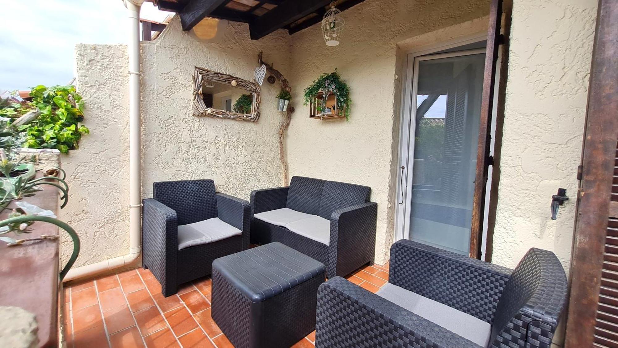 Bel Appartement Renove, Avec Terrasse Et Piscine 拉克鲁瓦瓦尔梅 外观 照片